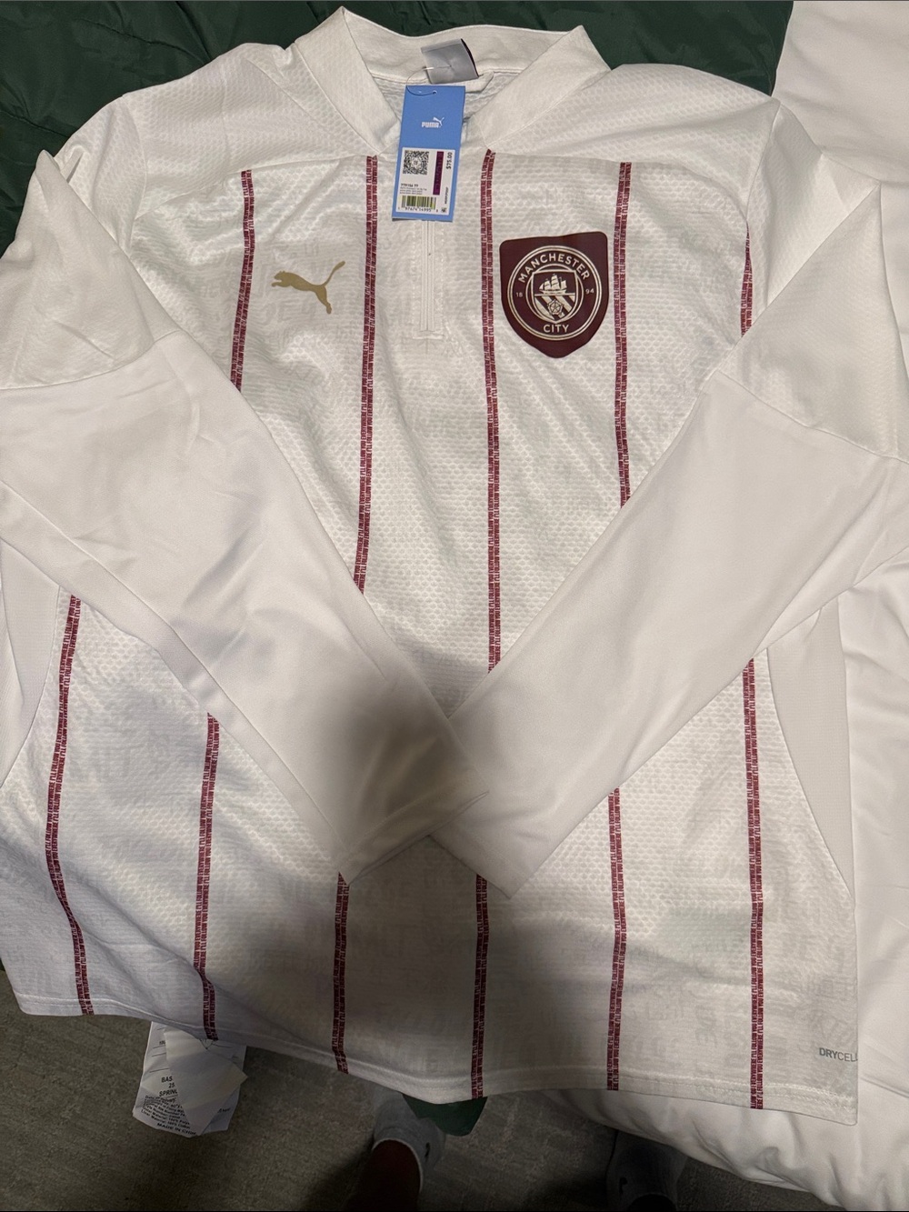 Puma White Jersey with Maroon Pinstripes Manchester City Crest